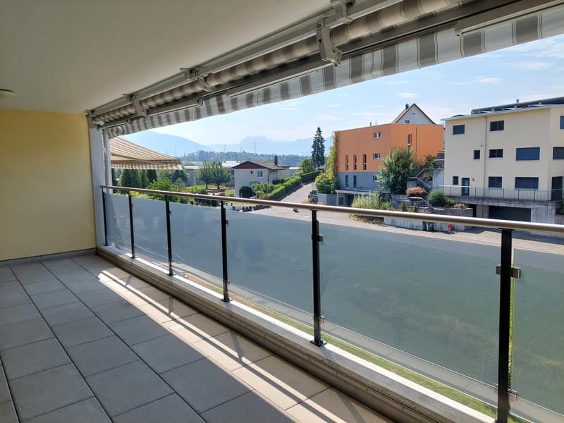 Helle Wohlfühlwohnung mit Blick ins Grüne (12)