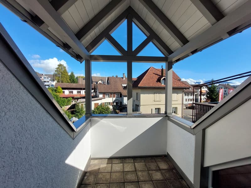 Grosszügige Maisonettewohnung mit Galerie im Herzen von Eschenbach (20)