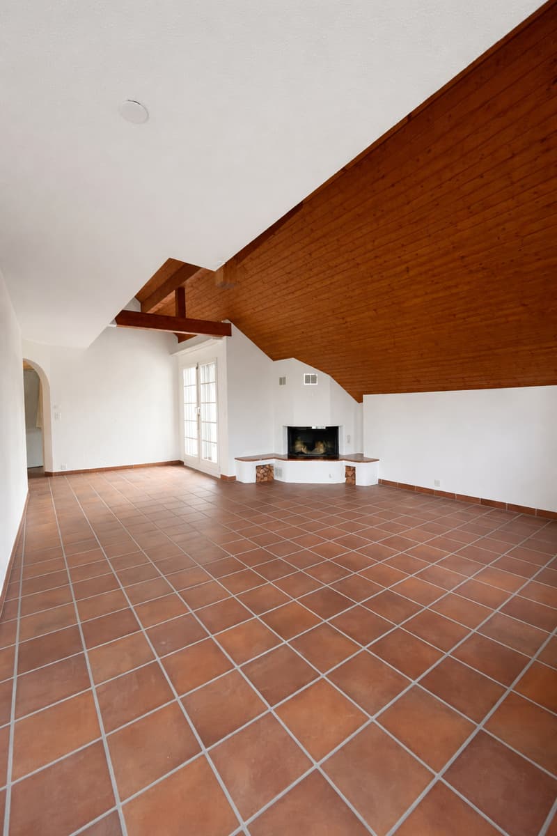 I primi 2 mesi gratuiti - Appartamento maisonnette moderno di 5,5 locali in una zona tranquilla a Hirzel ZH (2)