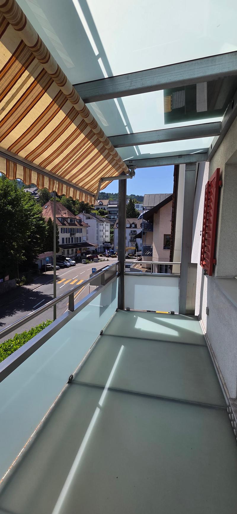 Maisonette mit Seesicht, privatem Garten und einzigartigem Wohnatelier inkl. Garage (30)