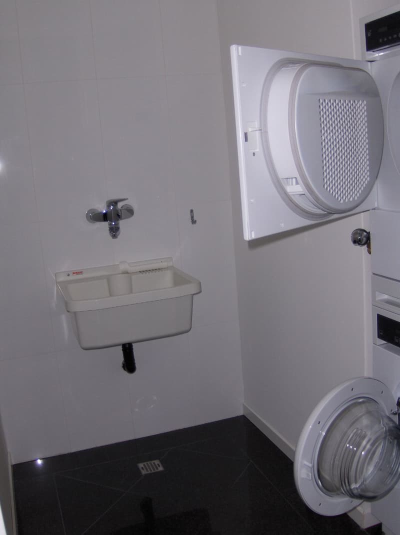 Charmante 3.5-Zimmer-Dachwohnung in Schönenberg ZH – Modern, Ruhig & Mit Aussicht (13)