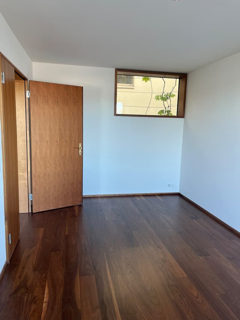 Helle 4.5-Zimmer-Wohnung mit Seesicht an der Seestrasse in Horgen (7)