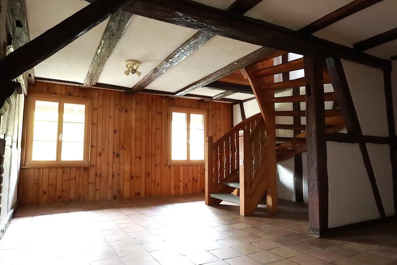 Charming Riegel house half with character and surroundings (2)