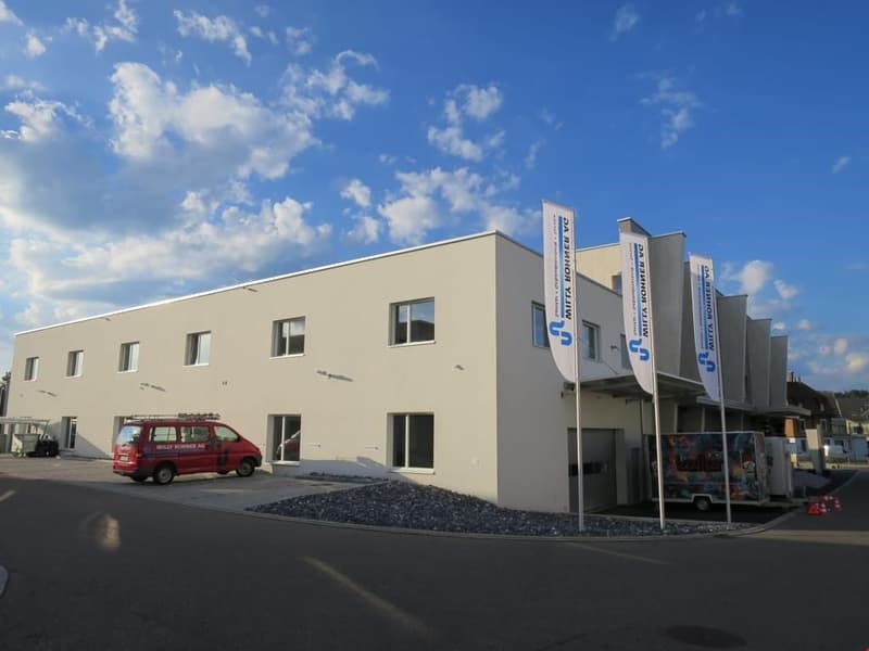 Bureaux/pratiques top-modernes - également superficie totale jusqu'à 840m2 possible! (13)