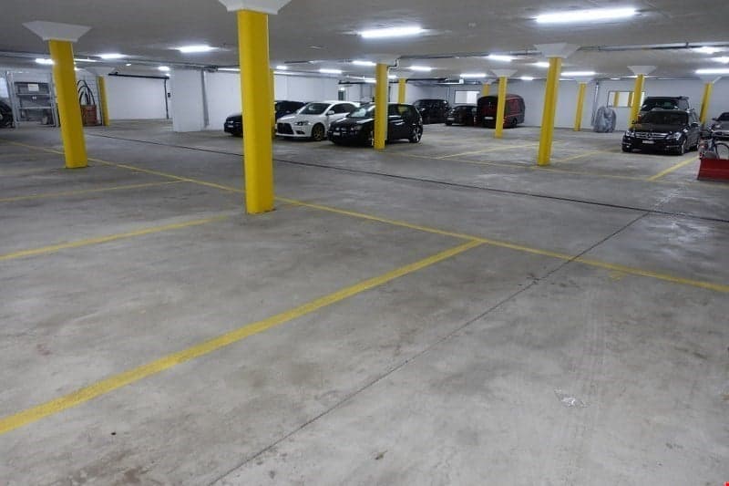 Bureaux/pratiques top-modernes - également superficie totale jusqu'à 840m2 possible! (14)