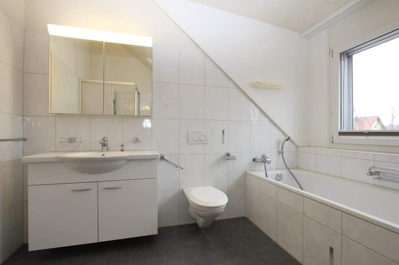 Bright and spacious 3½-room attic maisonette apartment (5)