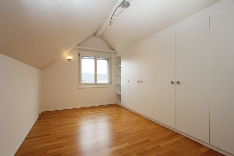 Bright and spacious 3½-room attic maisonette apartment (7)