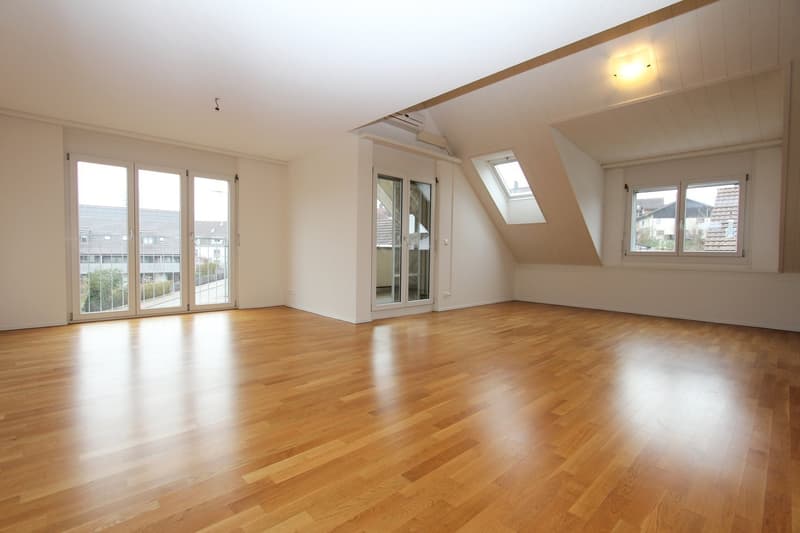 Bright and spacious 3½-room attic maisonette apartment (2)