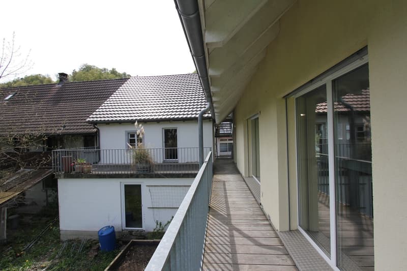 Helle 4½-Zimmerwohnung mit schöner Aussicht auf den Rhein - Bankgeprüft (11)