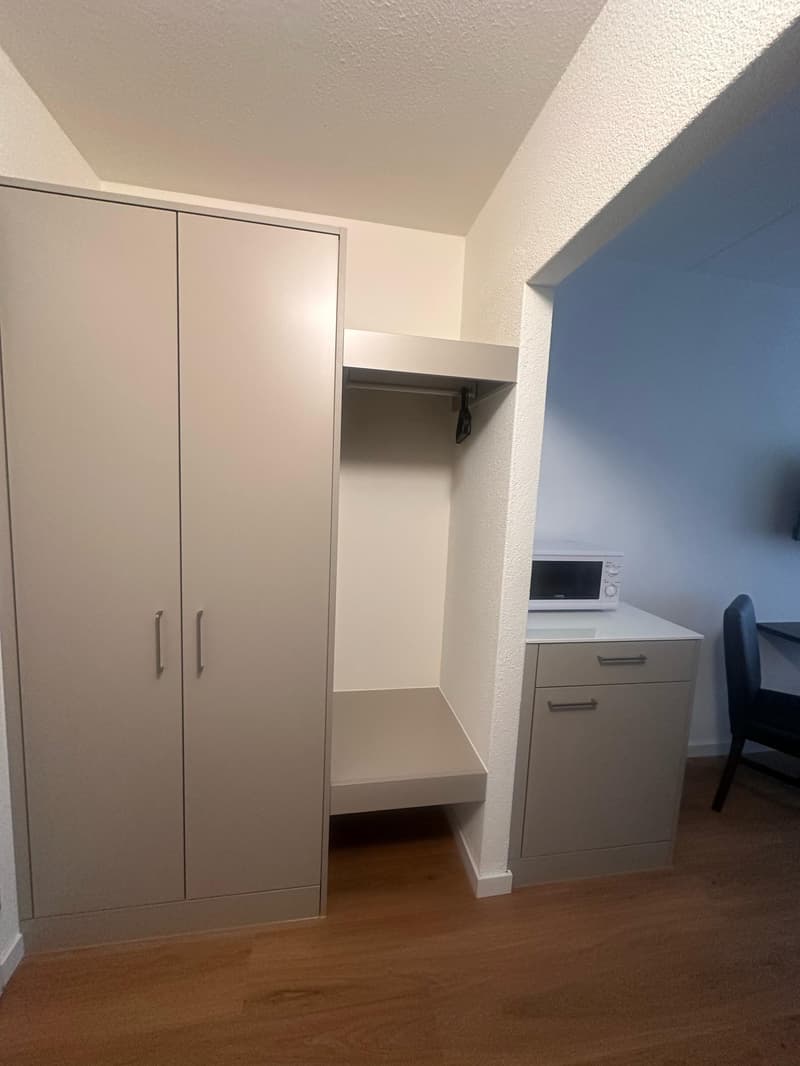 Studio Nähe Flughafen (6)