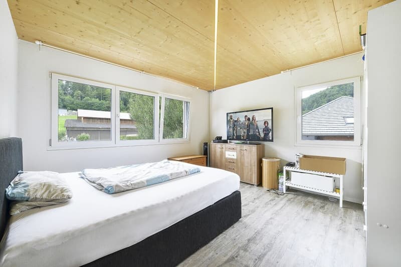 One- and two-family house on a large plot of land for self-use or as a rental property copy (17)