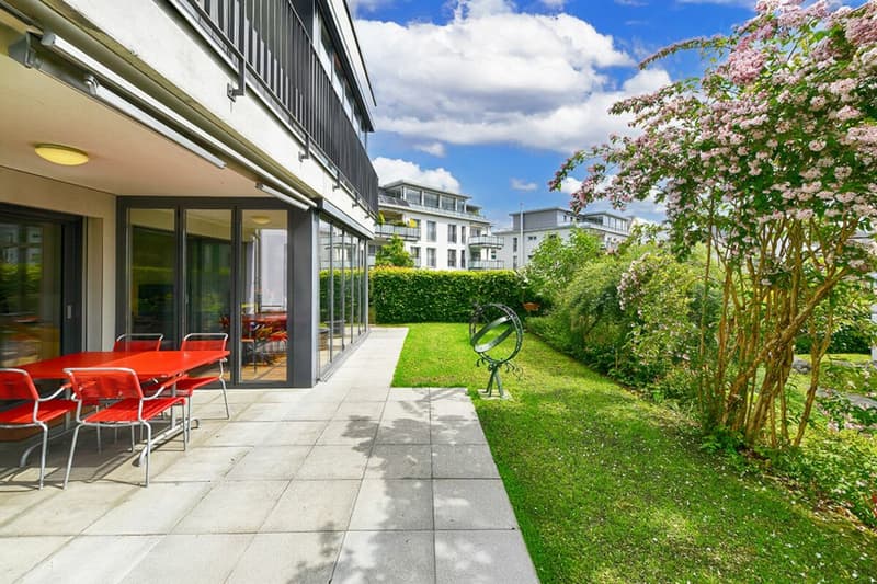 Elegante appartamento giardino 3.5 locali con serra, tranquillo e centrale (10)