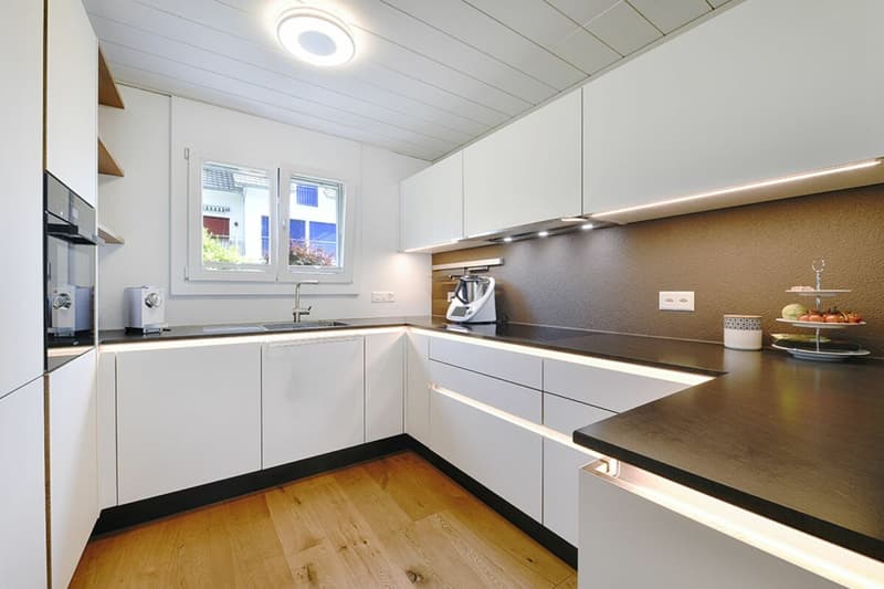 5.5-Zi. Reihenhaus an familienfreundlicher Lage (6)
