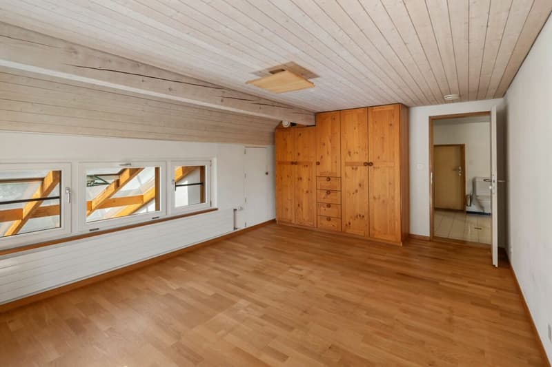 5.5-Zi. Flarzeckhaus vollständig renoviert zum wohlfühlen (7)