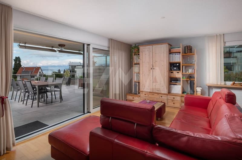 Casa a terrazza di 5,5 locali ben curata con vista sul lago ininterrotta a Wädenswil! (6)