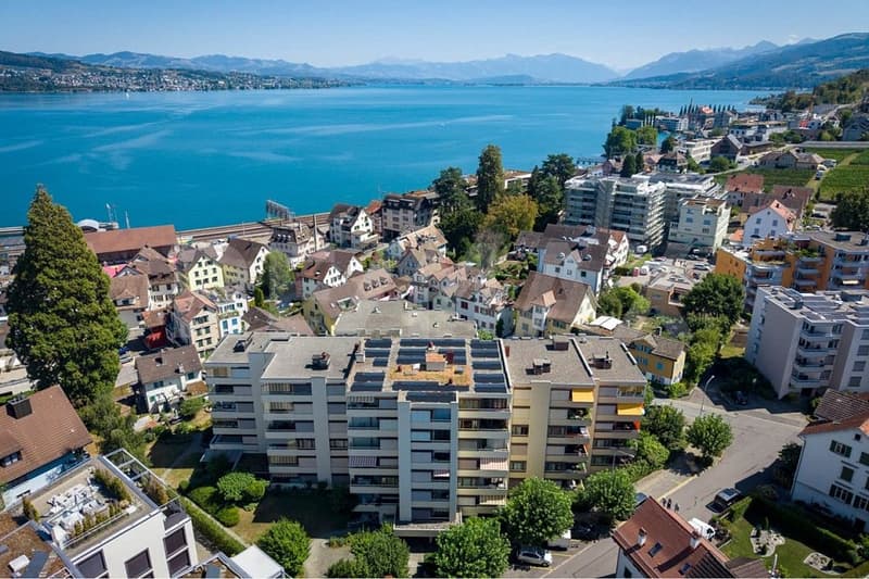 Charmante 1.5-Zimmer-Wohnung modernisiert und nur wenige Schritte vom Zürichsee (11)