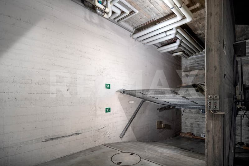 Charmante 1.5-Zimmer-Wohnung modernisiert und nur wenige Schritte vom Zürichsee (8)