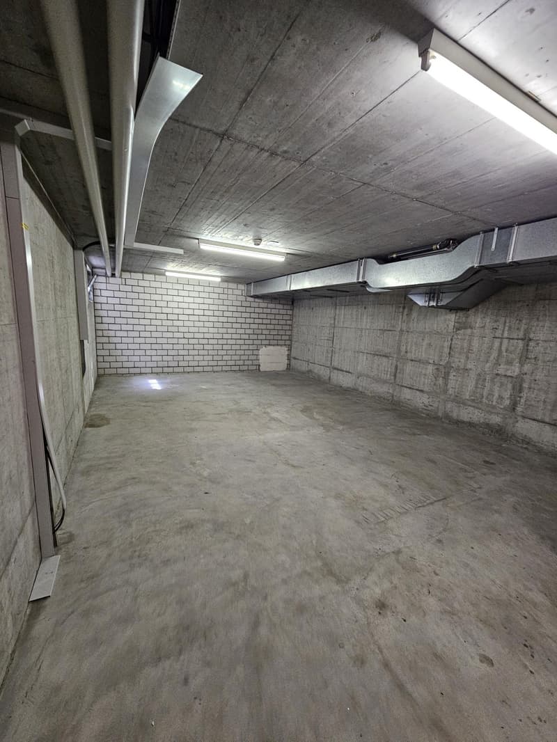 Ampio locale di stoccaggio in Stadt16Märt (3)