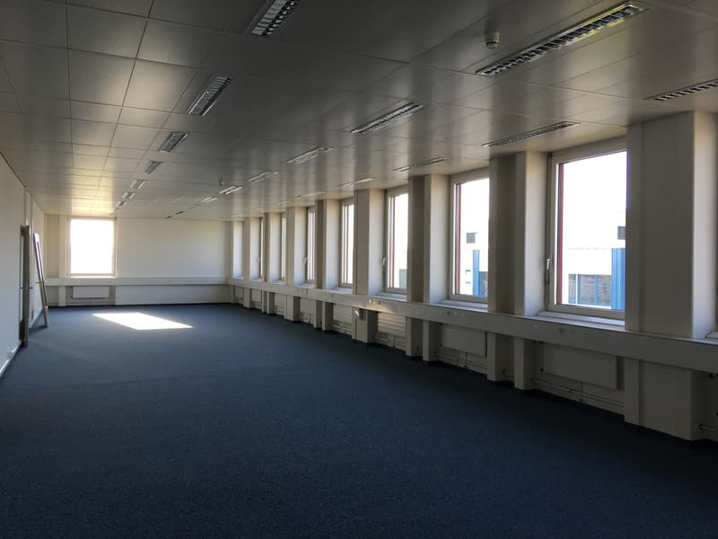 Office for rent (2)