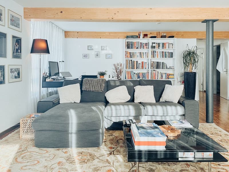 Bright 3.5 room apartment at Klosterplatz with a lot of charm (6)