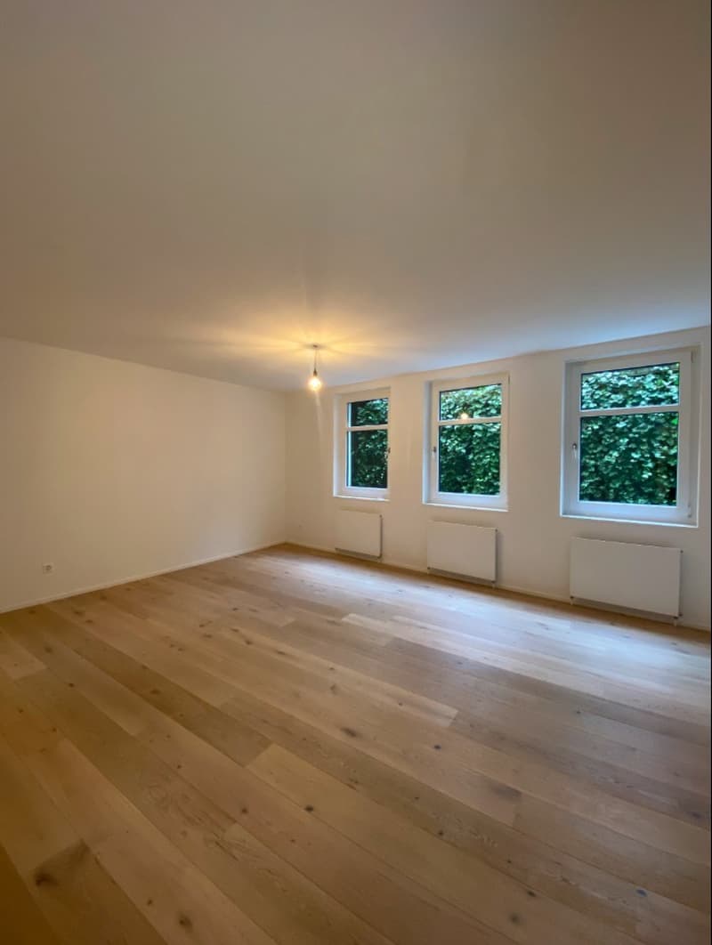 Entdecken Sie diese wunderschöne 3.5-Zimmerwohnung im Herzen des beliebten Kreises 7 (7)