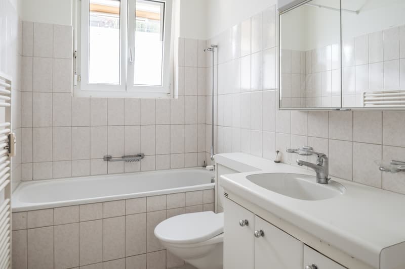 Vivre dans un excellent emplacement à Zurich, appartement 2.5 pièces moderne (9)