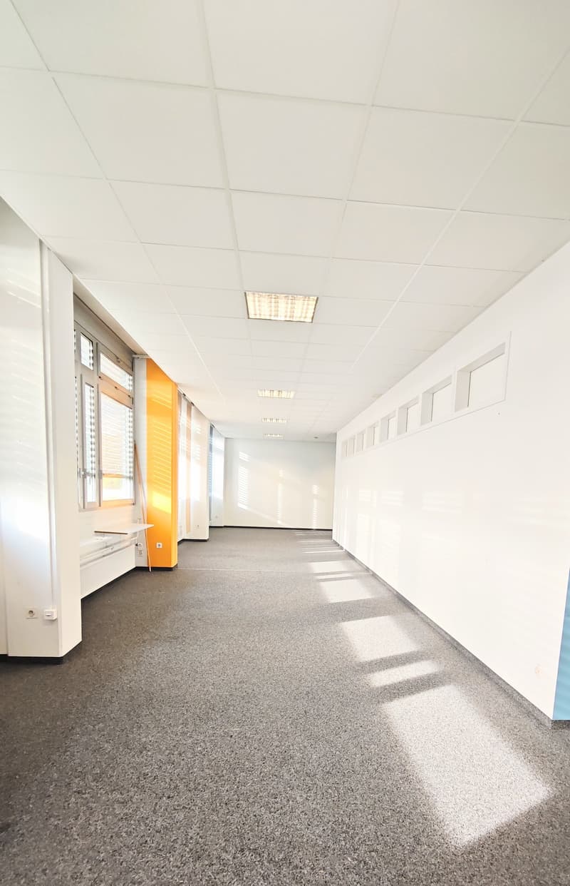 Helles 74 m² Büro an Top-Lage – Flexibel & Bezugsbereit per Juni 2026 (5)
