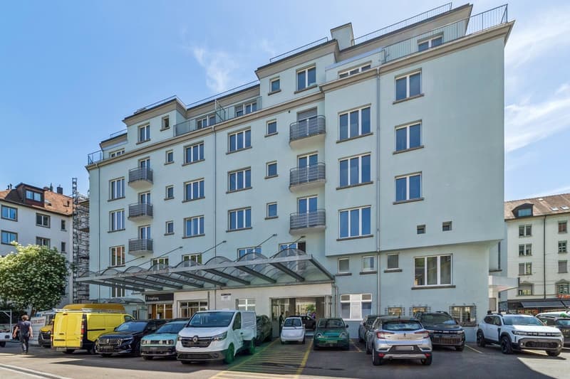 Erstbezug nach hochwertiger Sanierung - grosser Wintergarten mit 36 m2 (4)
