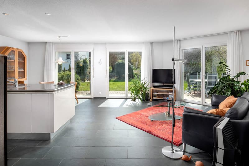 Grandiose Garden Apartment in Dänikon (6)