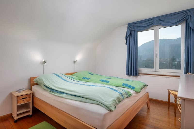 Charmantes Einfamilienhaus mit grossem Garten! (9)