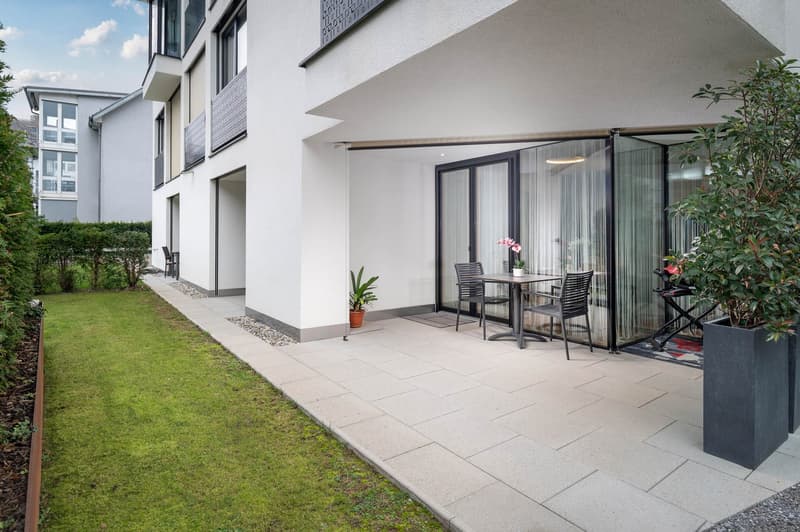 Zentrale 2 ½ -Zimmer-Wohnung... (9)