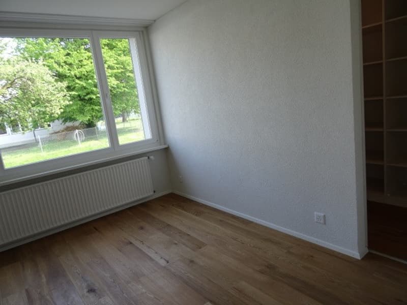 Schlafzimmer mit sep. Ankleideraum