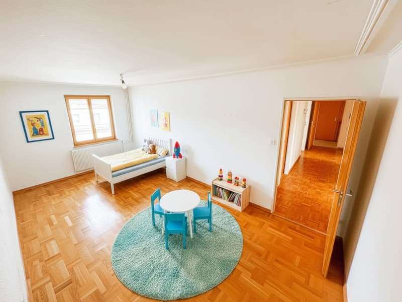 Luxurious unfurnished apartment in a quiet and central area – With 65-inch TV included (8)