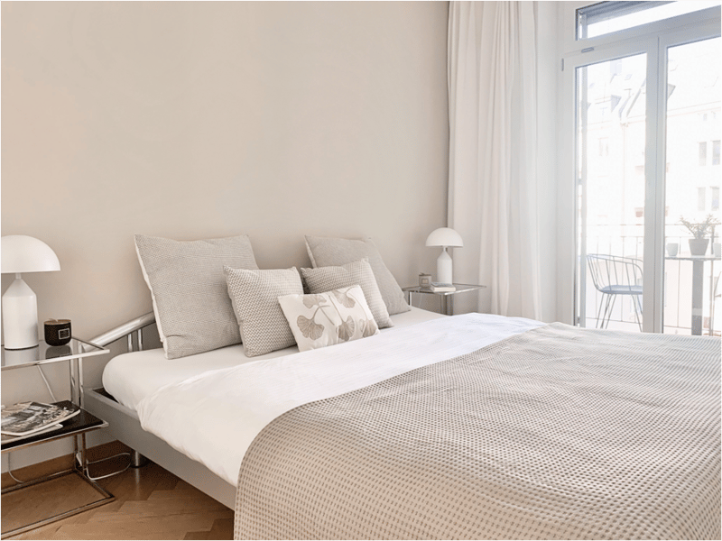 Geräumige 1-Zimmer-Wohnung mit Balkon und wöchentlicher Reinigungsservice zur Miete (6)
