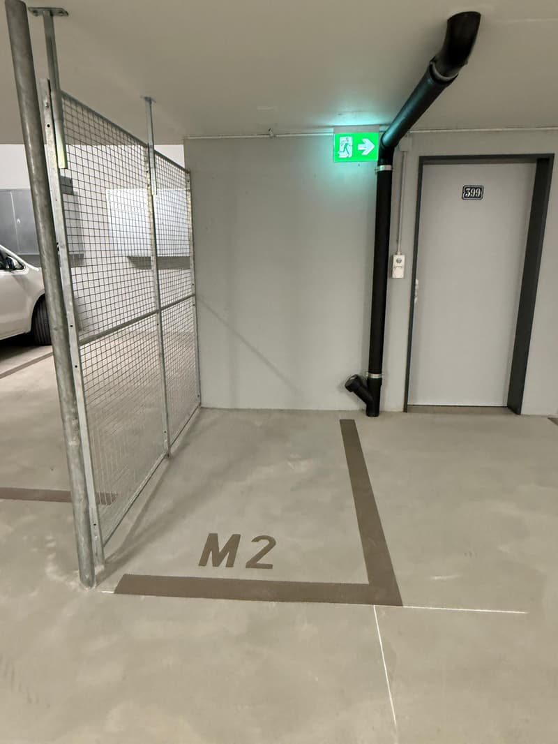 Posto auto in posizione centrale ad Adliswil (4)