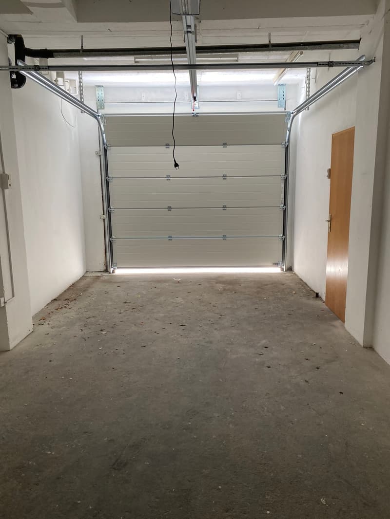 Commercial space with separate entrance – ideal for studio or workshop (11)
