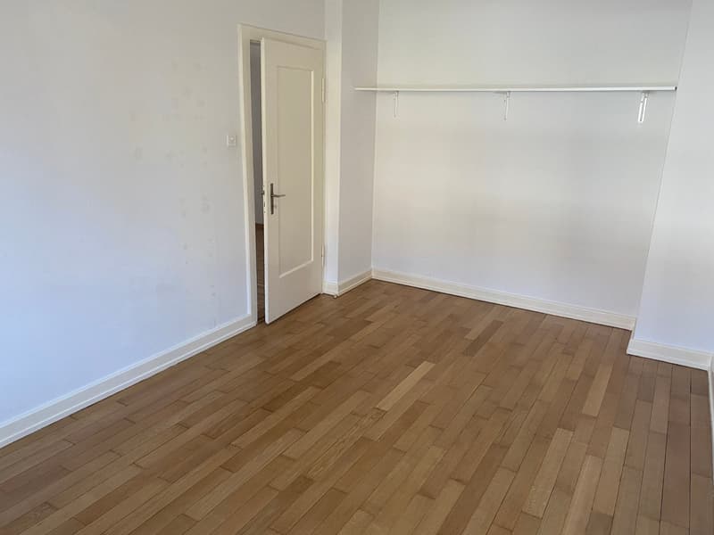 Charmante 2.5-Zimmer-Wohnung mit Balkon an der Bucheggstrasse in Zürich (4)