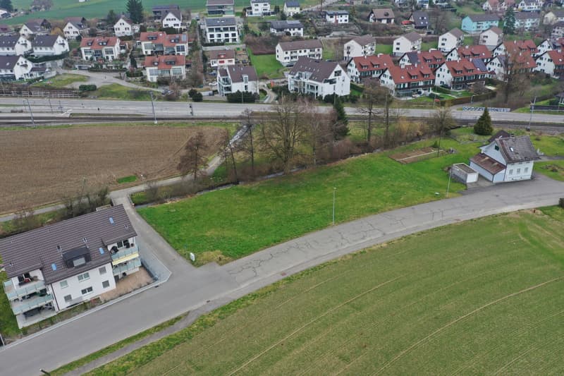 Bauland für Mehrfamilienhaus (1'529 m²) Niederweningen (1)