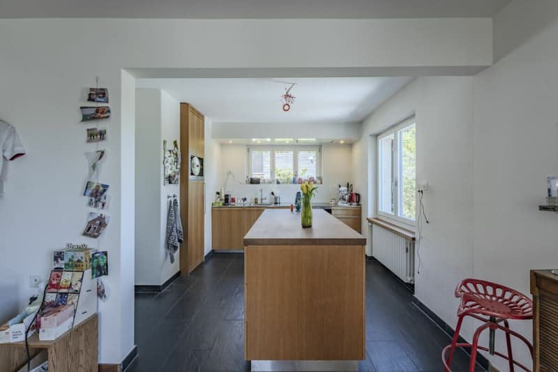 Single-family house with potential for new construction in top location! (5)