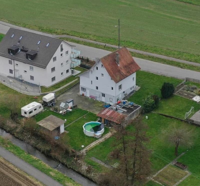 Building land with existing object Niederweningen (1)