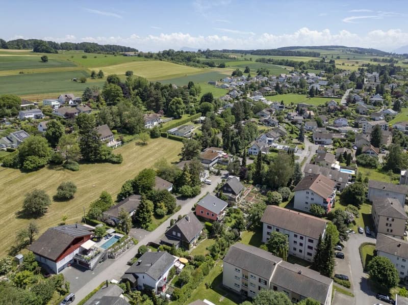 Charming 5.5-room single-family house with garden idyll and plenty of privacy (15)