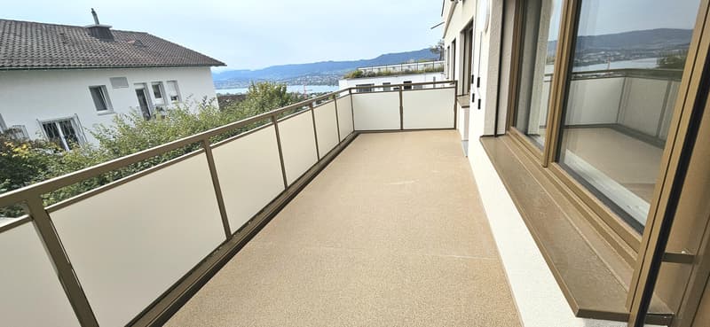 Horizon Lake View - 2.5 Zimmerwohnung an Toplage in Zürich (11)