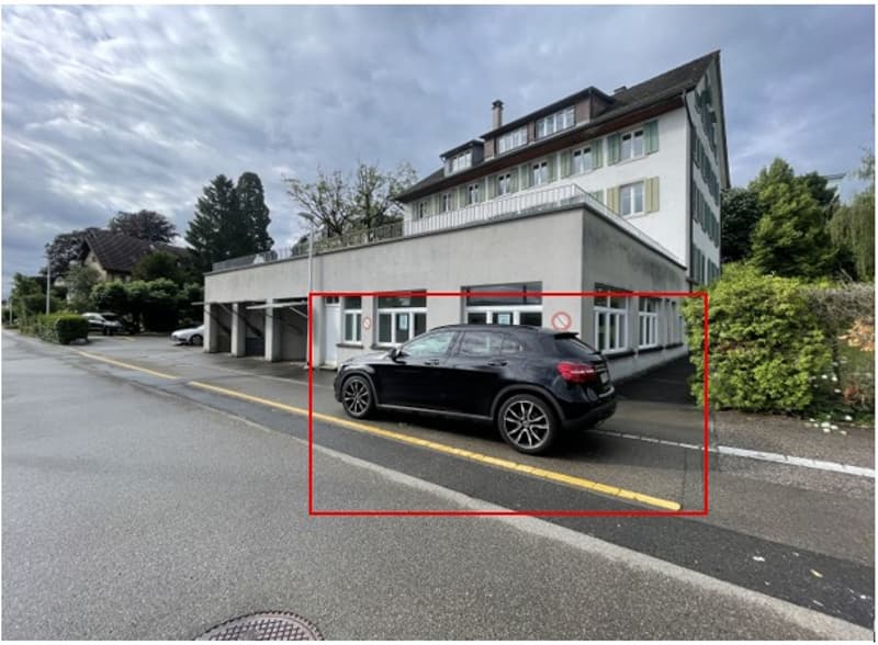 Outdoor parking space for rent (2)