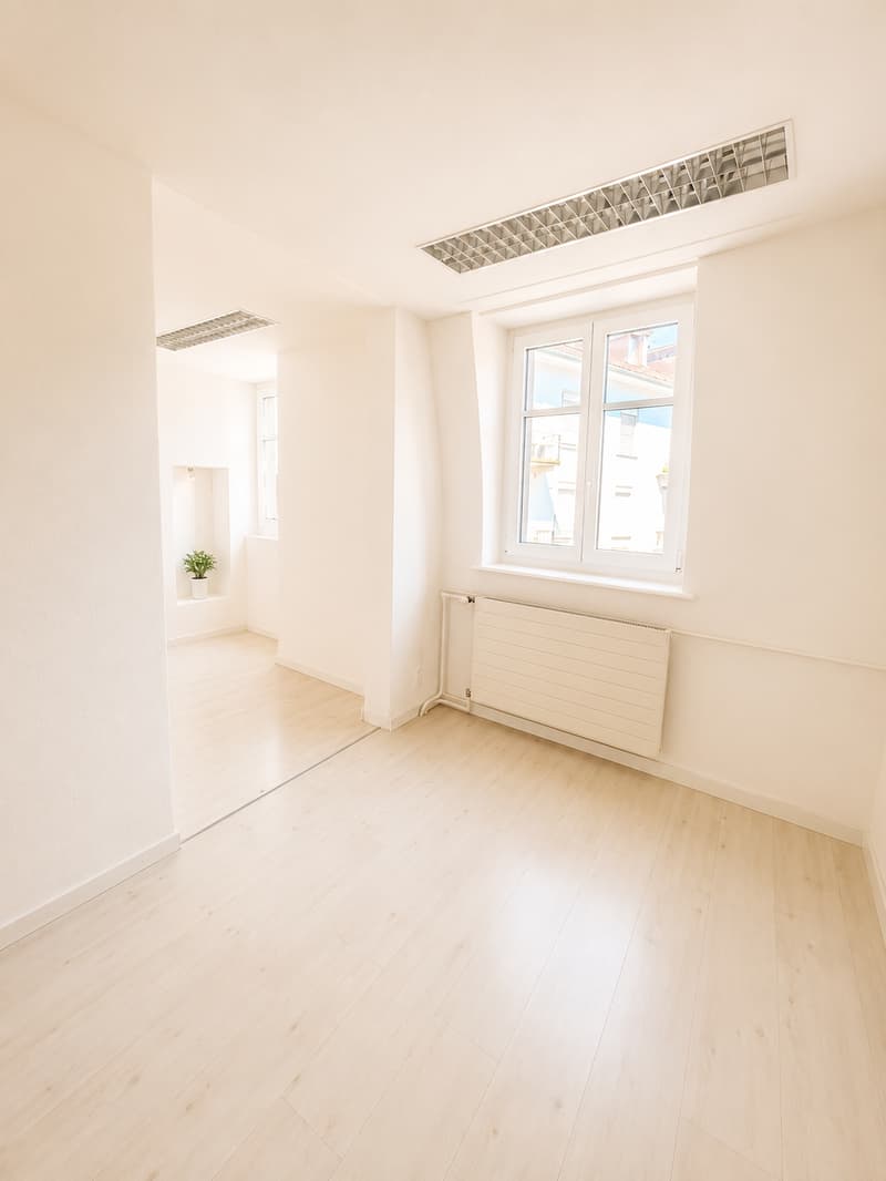 1 Büroetage an Toplage – 83.55 m2 – befristet bis 31.05.2027 (4)
