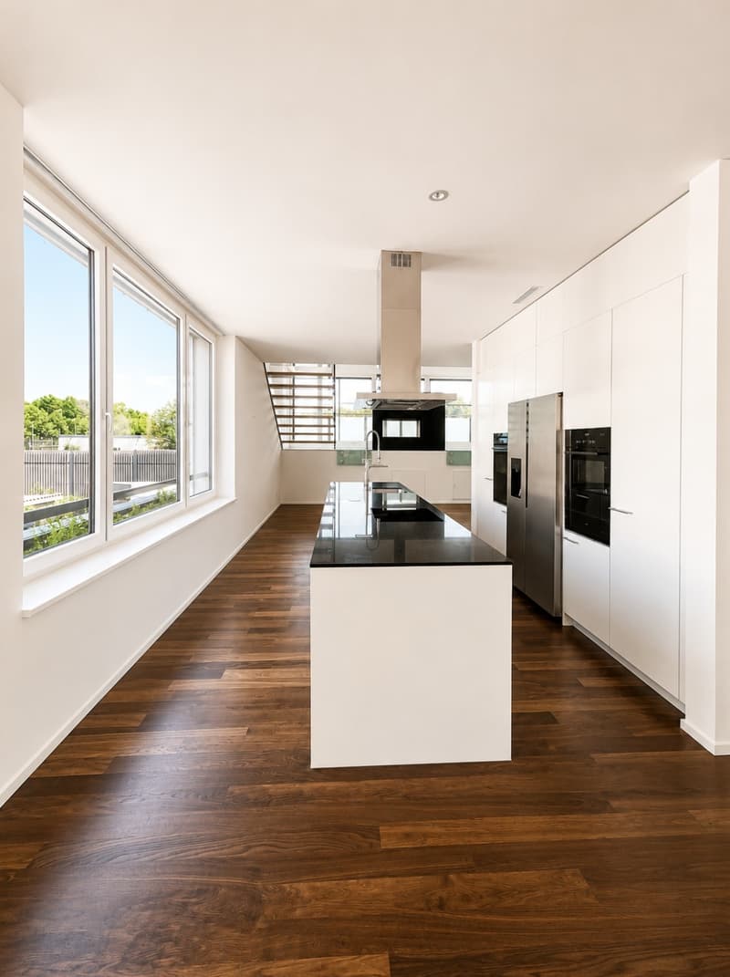 Traumhaftes Wohnen mit luxuriösem Ausbau! 1 grosses Schlafzimmer im OG, Rest offen gestaltet (1)