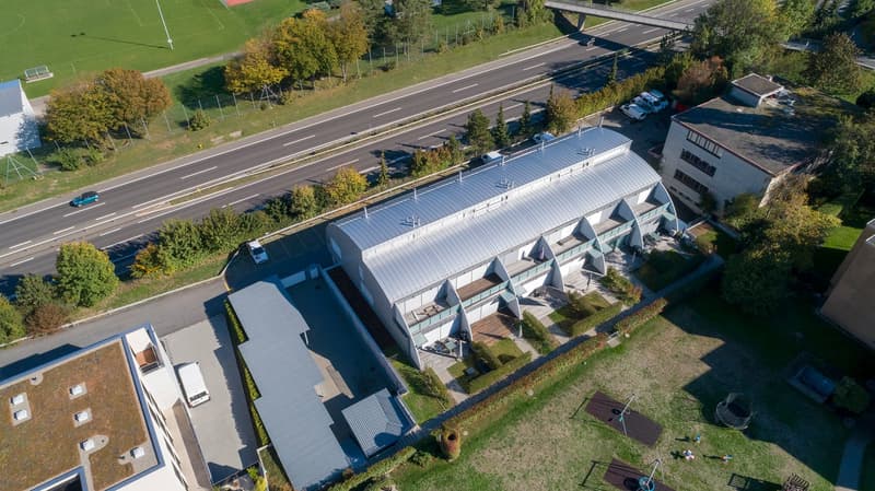 Traumhaftes Wohnen mit luxuriösem Ausbau! 1 grosses Schlafzimmer im OG, Rest offen gestaltet (10)