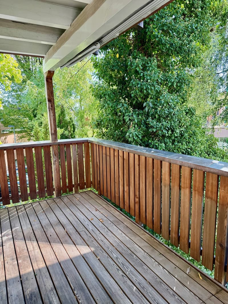 Neu sanierte 6-Zimmerwohnung im 1.OG ca. 160 m2 (Wohnen/Arbeiten) (11)