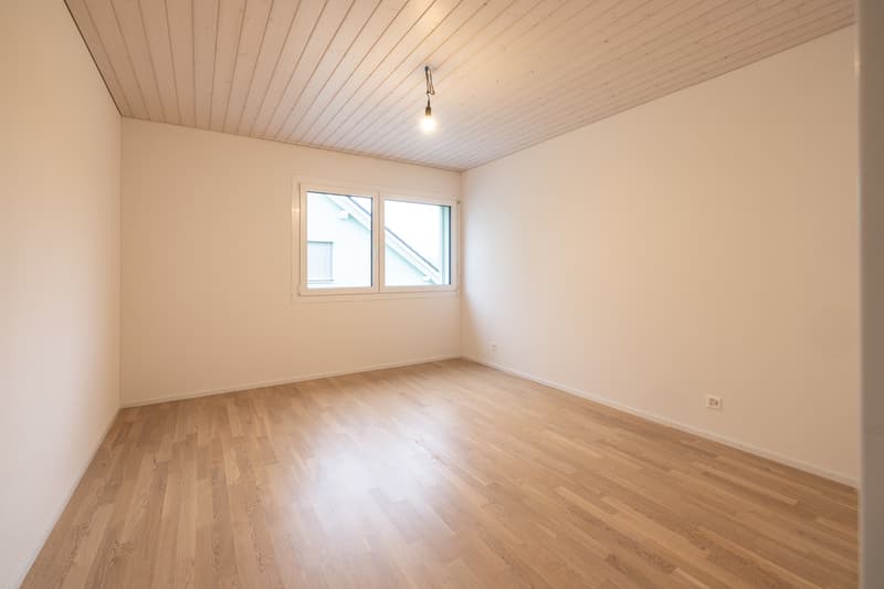 4.5-Zimmer Dachgeschoss Eigentumswohnung an ruhiger Lage (7)