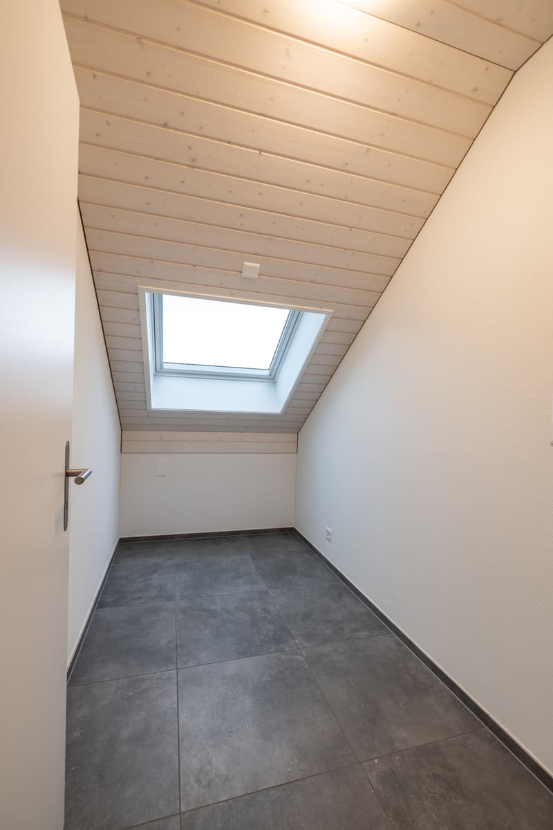 4.5-Zimmer Dachgeschoss Eigentumswohnung an ruhiger Lage (12)