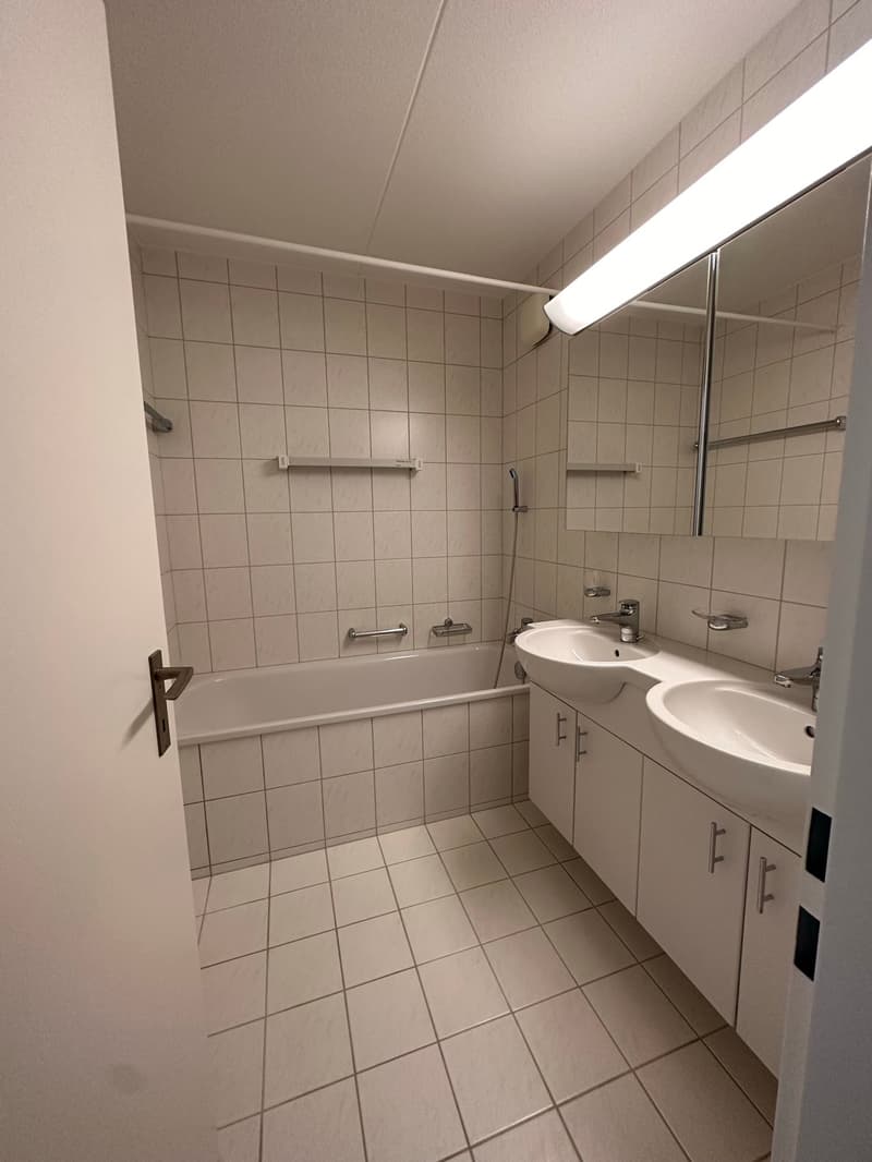 Appartamento di 4 locali luminoso con balcone a Männedorf – disponibile da luglio 2026 (9)